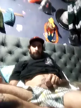 Snapshot of hairy_mannn chatting on October 13, 4:14 am hairy mannn online show from October 13, 4:14 am