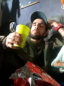 hairy mannn online show from December 20, 4:32 pm