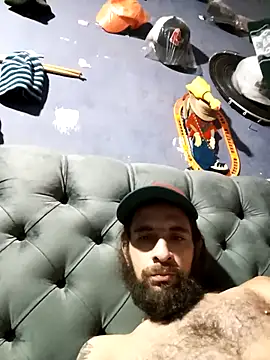 Snapshot of hairy_mannn chatting on October 3, 4:52 pm hairy mannn online show from October 3, 4:52 pm