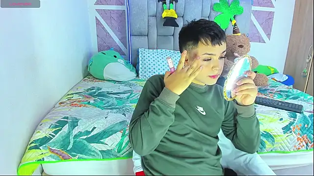 christopher Hot online show from March 19, 10:21 pm