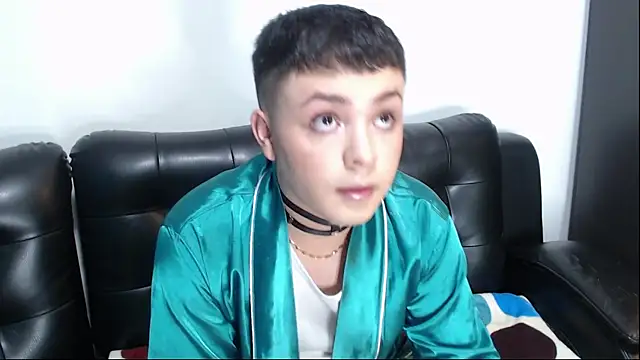 Snapshot of christopher_Hot chatting on September 10, 8:30 pm christopher Hot online show from September 10, 8:30 pm