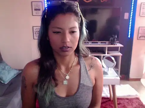 Snapshot of ScarletSizzling chatting on September 22, 12:33 pm ScarletSizzling online show from September 22, 12:33 pm