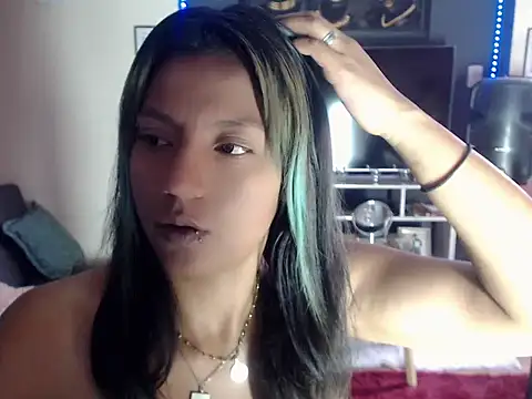 Snapshot of ScarletSizzling chatting on October 2, 12:52 pm ScarletSizzling online show from October 2, 12:52 pm