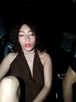 roxyrougee online show from September 14, 3:18 am