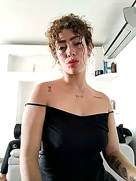 roxyrougee online show from November 20, 1:56 pm