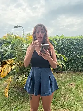 roxyrougee online show from March 13, 2:11 pm