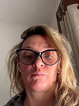 na1801 online show from November 11, 3:18 pm