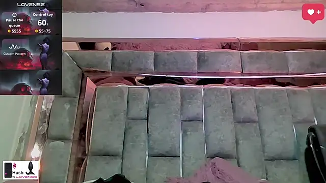 missashlyrosette online show from March 27, 8:32 pm