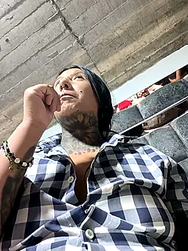 missashlyrosette online show from March 23, 8:52 pm