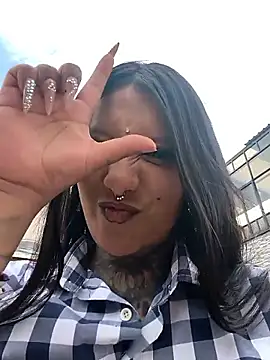 missashlyrosette online show from December 21, 7:37 pm