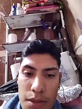 aispuro8505 online show from November 18, 7:55 am