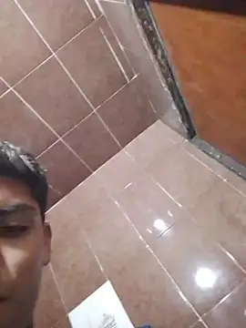 aispuro8505 online show from February 6, 7:26 am