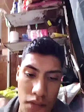 aispuro8505 online show from November 7, 7:02 am