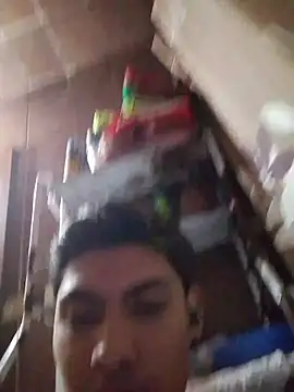 aispuro8505 online show from April 10, 7:37 am