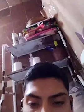 aispuro8505 online show from November 20, 7:42 am