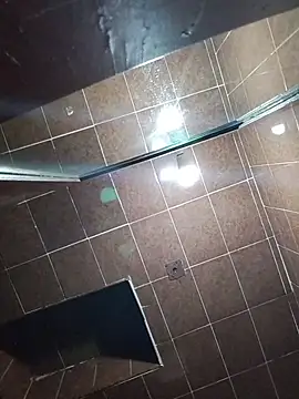 aispuro8505 online show from February 9, 7:17 am