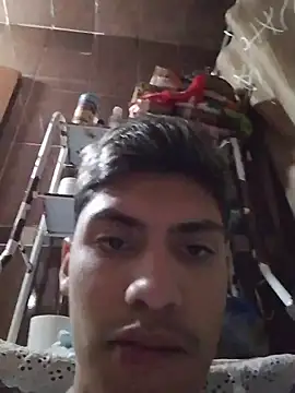 aispuro8505 online show from March 12, 7:12 am