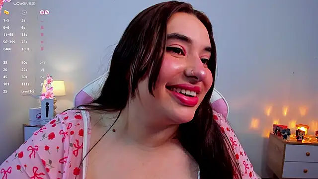 Snapshot of SofiFlex chatting on October 16, 3:48 am SofiFlex online show from October 16, 3:48 am