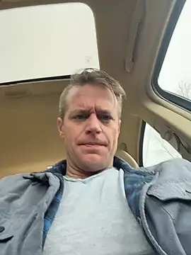 DILFiGuess11 online show from March 6, 2:45 pm