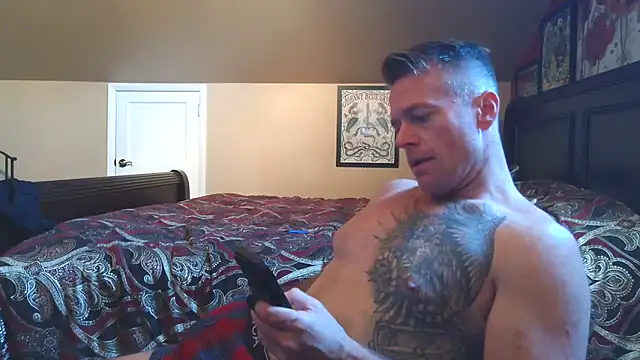 DILFiGuess11 online show from June 2, 3:45 pm