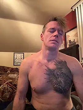 DILFiGuess11 online show from March 5, 8:44 am