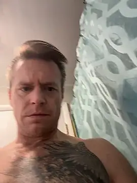 DILFiGuess11 online show from January 9, 3:08 pm