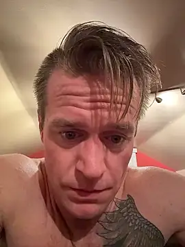 DILFiGuess11 online show from January 14, 3:21 am