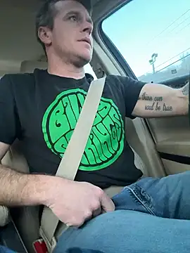 DILFiGuess11 online show from January 12, 10:03 pm