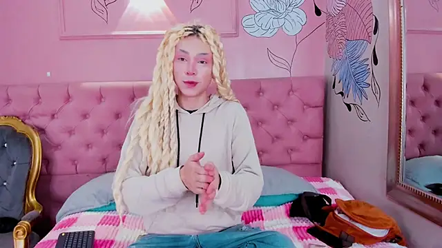 Aaron Fordd online show from December 22, 1:33 pm