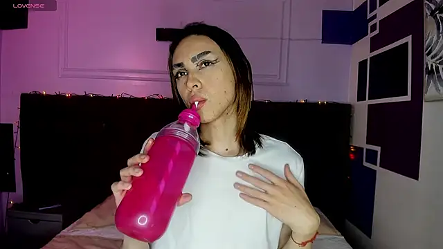 Snapshot of Aaron_Fordd chatting on October 29, 7:35 pm Aaron Fordd online show from October 29, 7:35 pm