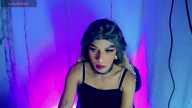 TheBlackwidows online show from December 5, 8:24 am