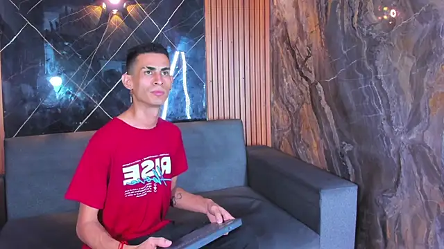 Golldens Dreamss online show from September 23, 4:08 am