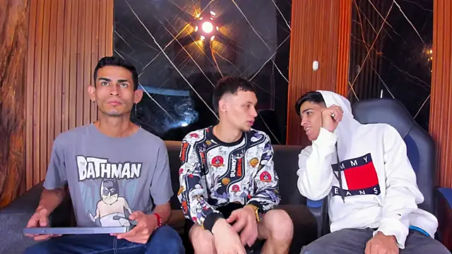 Golldens Dreamss online show from November 29, 12:05 pm