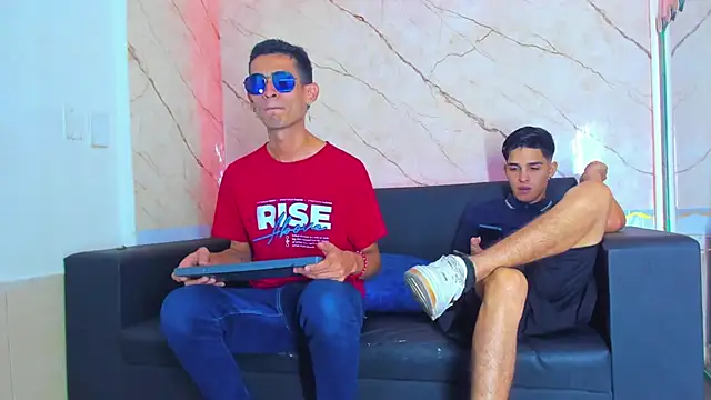 Golldens Dreamss online show from November 26, 1:11 pm