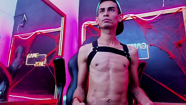 Golldens Dreamss online show from November 1, 1:49 pm