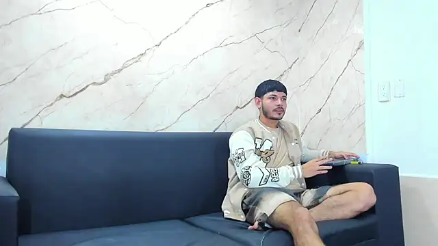 Golldens Dreamss online show from October 5, 7:48 pm