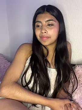 DianeSuns  online show from February 10, 4:11 am