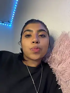 DianeSuns  online show from April 17, 3:53 am