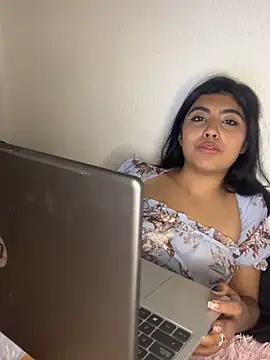 DianeSuns  online show from February 12, 3:39 am