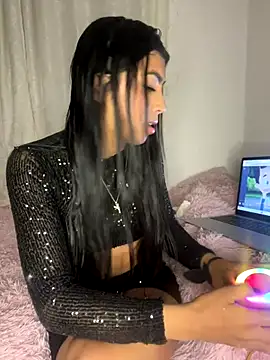 DianeSuns  online show from December 23, 3:06 am