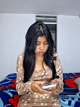 Snapshot of DianeSuns_ chatting on October 25, 10:03 am DianeSuns online show from October 25, 10:03 am