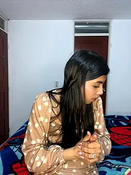 DianeSuns  online show from October 17, 2:15 am