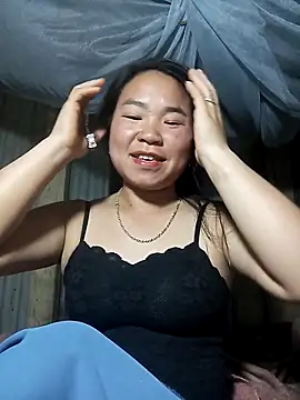 may-squirl online show from November 4, 2:43 pm