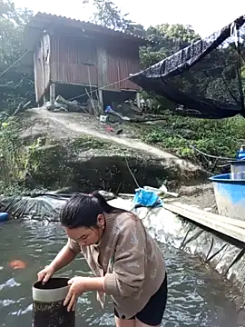 may-squirl online show from November 7, 2:27 am