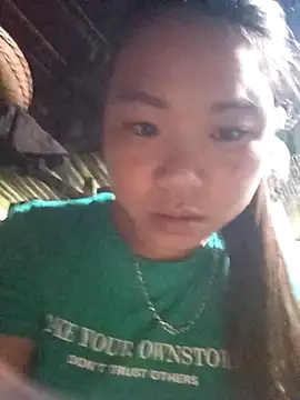 may-squirl online show from September 30, 6:08 am