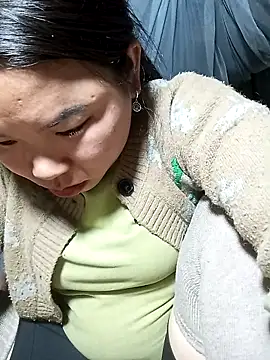 may-squirl online show from November 23, 10:42 pm