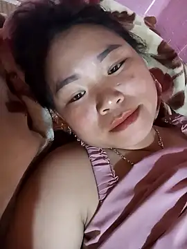 may-squirl online show from September 19, 5:00 am