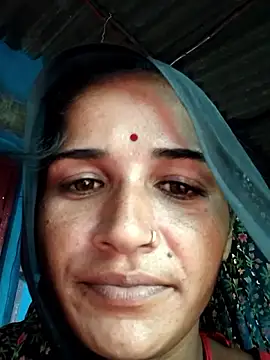 HOT DAAN79 online show from September 18, 1:30 am