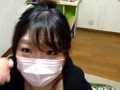 AYA dayo online show from November 4, 1:48 pm