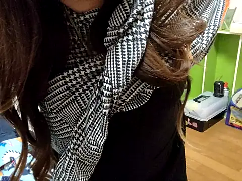 Snapshot of AYA_dayo chatting on November 3, 1:37 pm AYA dayo online show from November 3, 1:37 pm